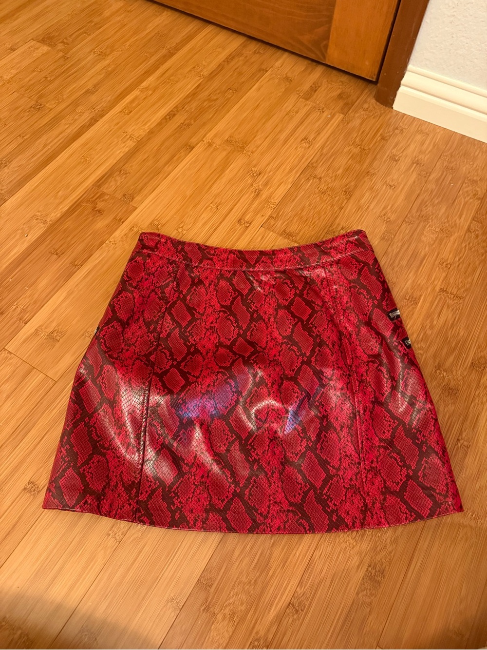 Bershka Red Snake-Print Faux Leather Mini Skirt - Picture 2 of 3